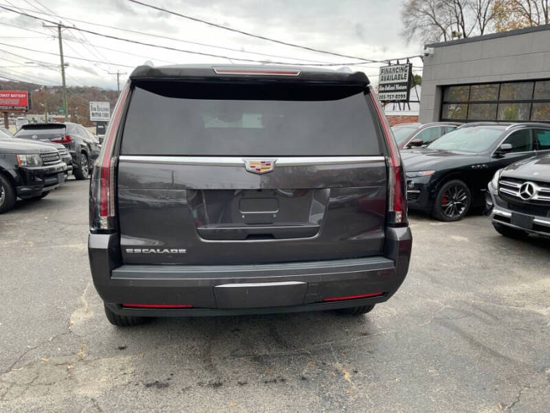 2016 Cadillac Escalade Platinum