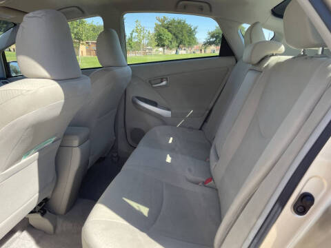 2011 Toyota Prius Two