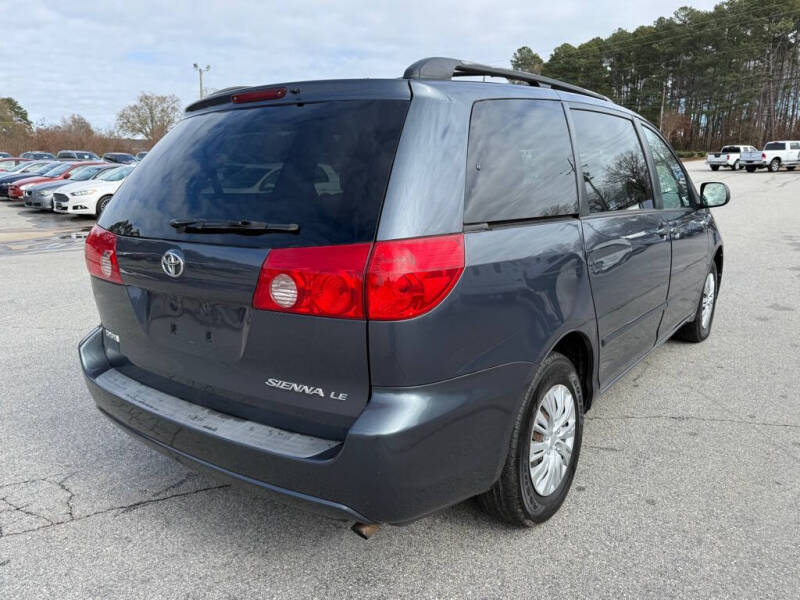 2008 Toyota Sienna