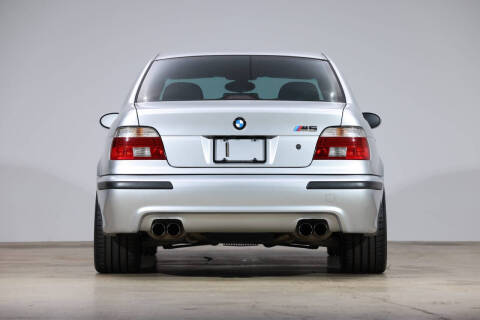 2003 BMW M5