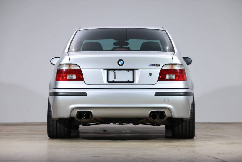 2003 BMW M5