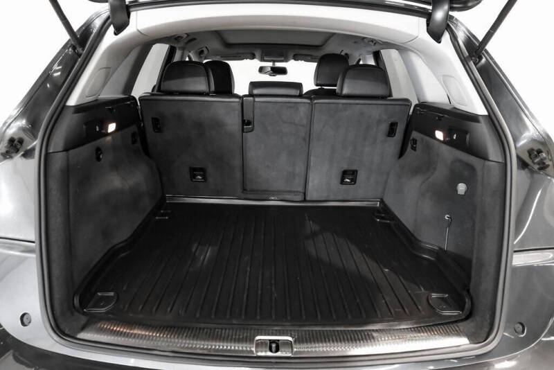 2017 Audi Q5 2.0T quattro Premium Plus