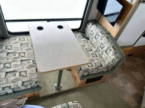 2001 Ford E-Series E-450 SD