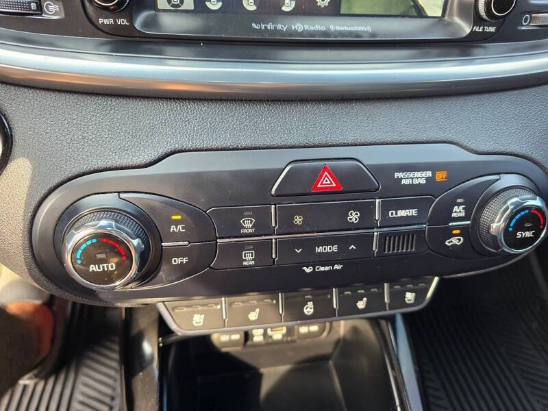 2017 Kia Sorento SX Limited V6