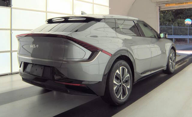 2024 Kia EV6 Wind