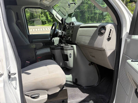 2014 Ford E-Series