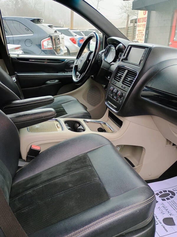 2017 Dodge Grand Caravan SXT