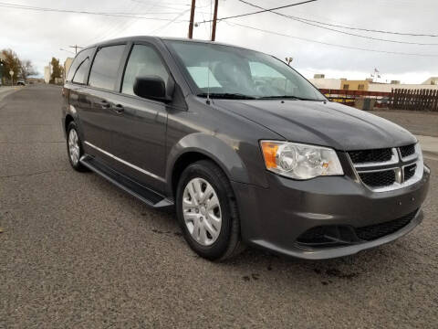 2019 Dodge Grand Caravan for sale at KHAN'S AUTO LLC in Worland WY