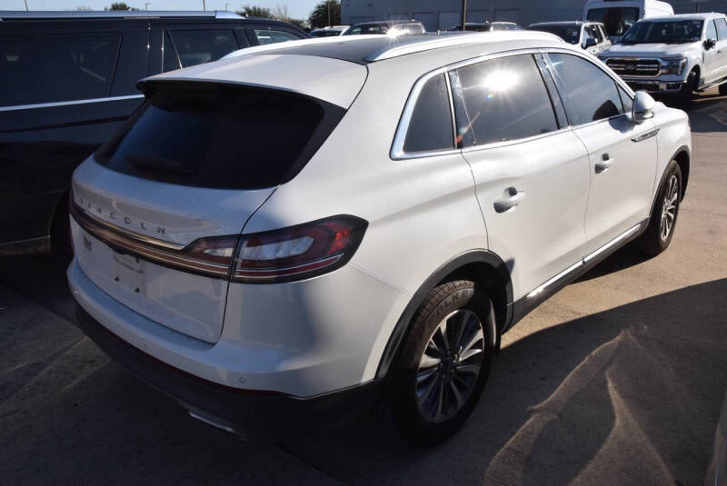 2021 Lincoln Nautilus Reserve