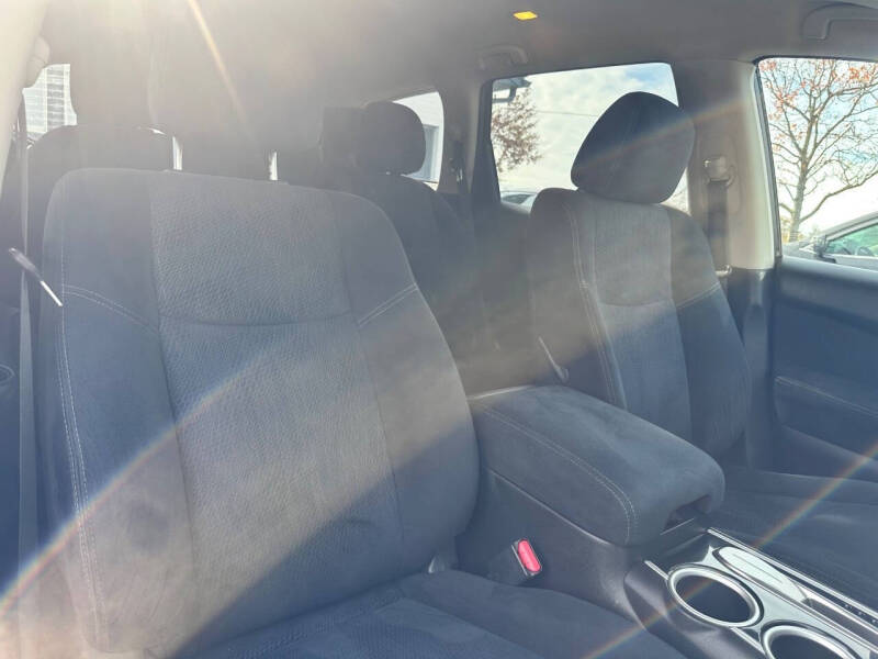 2013 Nissan Pathfinder SV