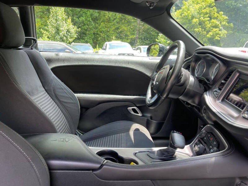 2018 Dodge Challenger SXT