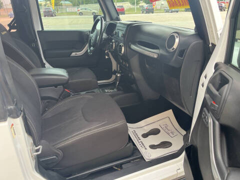 2013 Jeep Wrangler Sahara