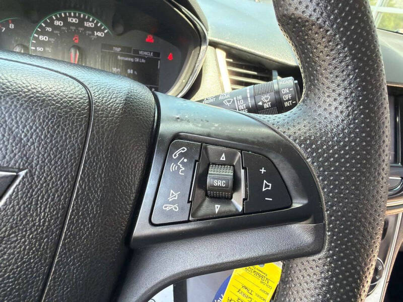2022 Chevrolet Trax LS