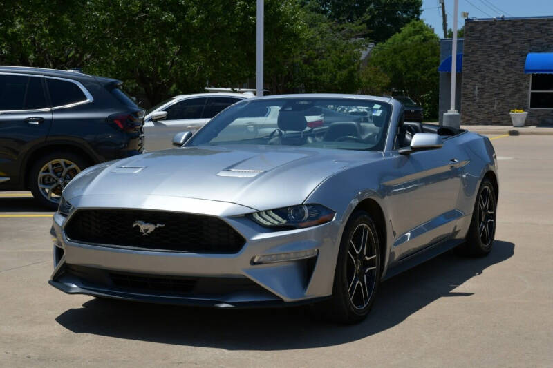 2022 Ford Mustang EcoBoost Premium