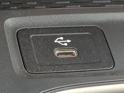 2025 Mercedes-Benz GLB GLB 250