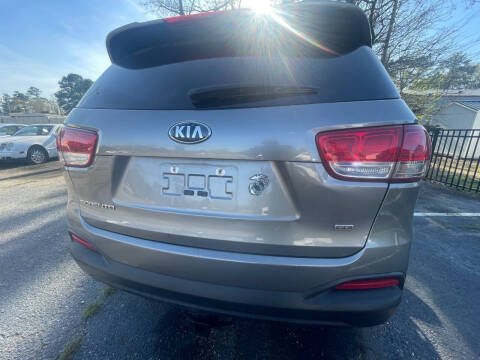 2017 Kia Sorento L