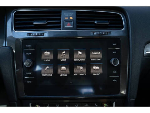 2017 Volkswagen e-Golf SEL Premium