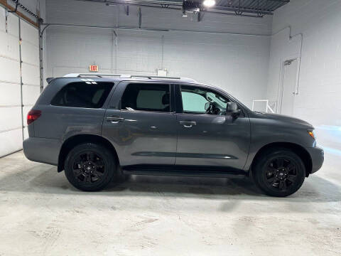 2018 Toyota Sequoia SR5