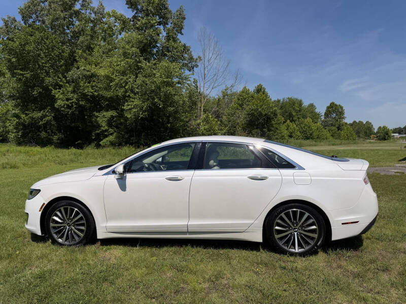 2017 Lincoln MKZ Select