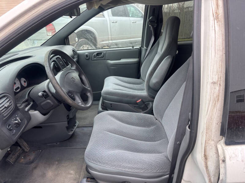 2004 Dodge Grand Caravan SE