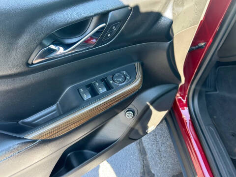 2017 GMC Acadia SLE-2