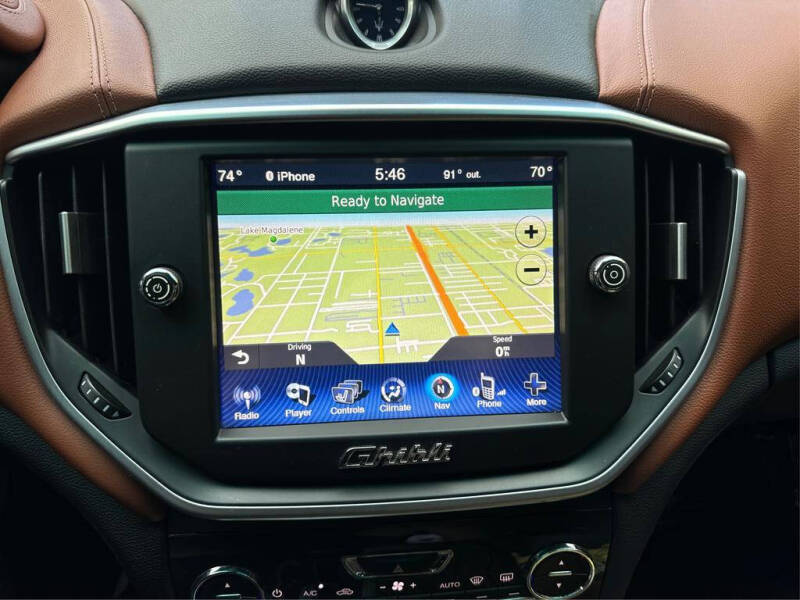 2016 Maserati Ghibli