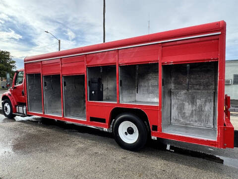 2017 Freightliner M2 106