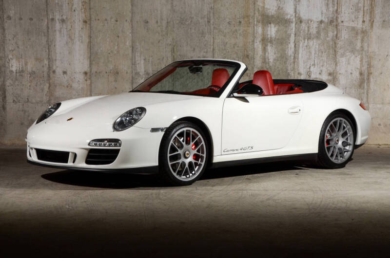 2012 Porsche 911 Carrera 4 GTS