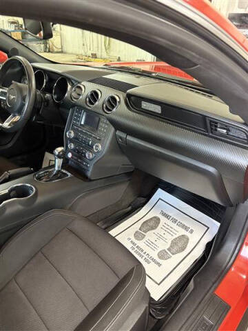 2015 Ford Mustang V6