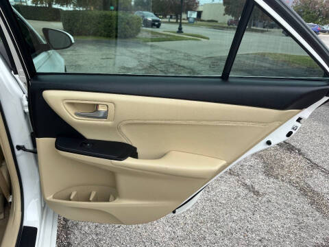 2017 Toyota Camry XLE