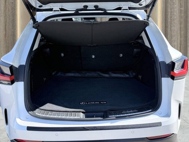 2024 Lexus NX 350h Premium