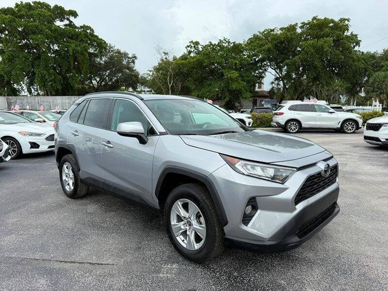 2021 Toyota RAV4 XLE