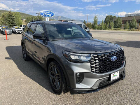 2025 Ford Explorer ST