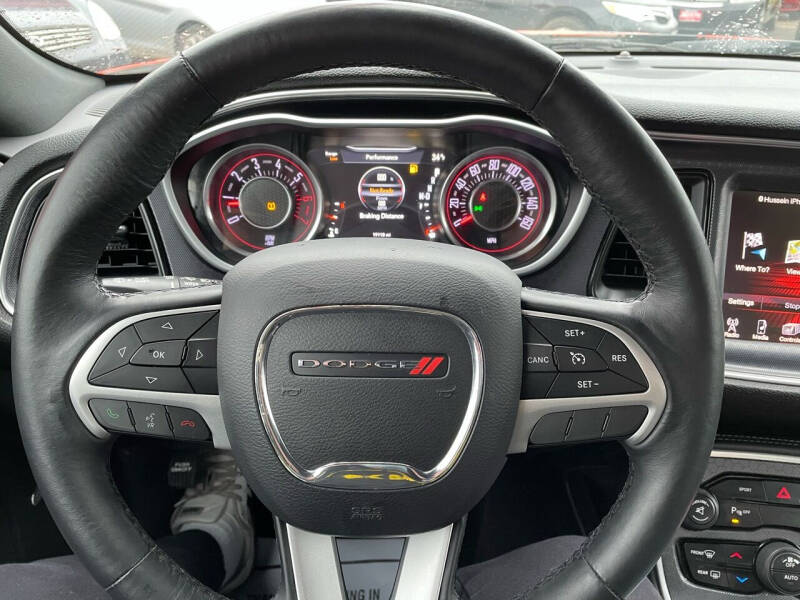 2016 Dodge Challenger R/T Plus