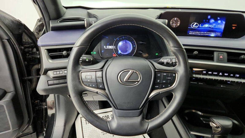 2019 Lexus UX 200