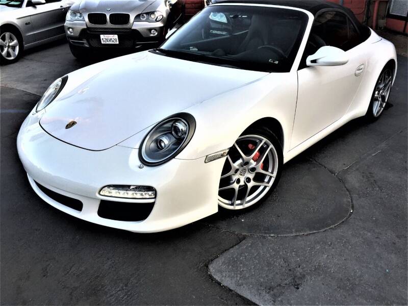 2009 Porsche 911 for sale at CARSTER in Huntington Beach CA