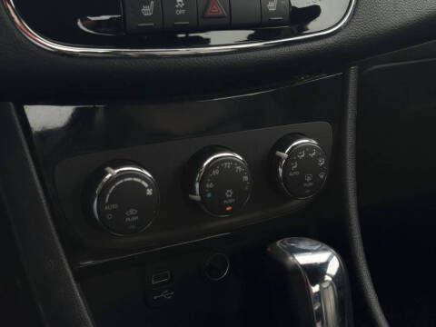2013 Chrysler 200 Limited