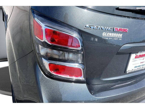 2018 Chevrolet Sonic LT Auto