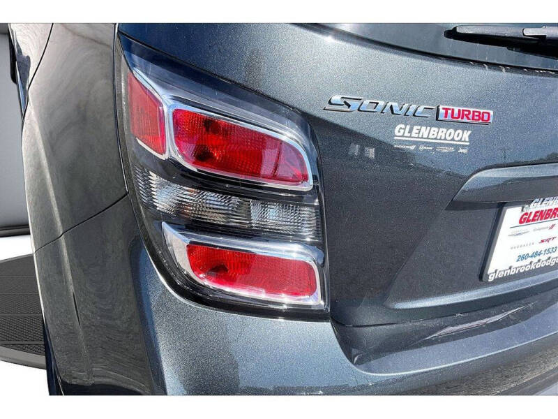 2018 Chevrolet Sonic LT Auto