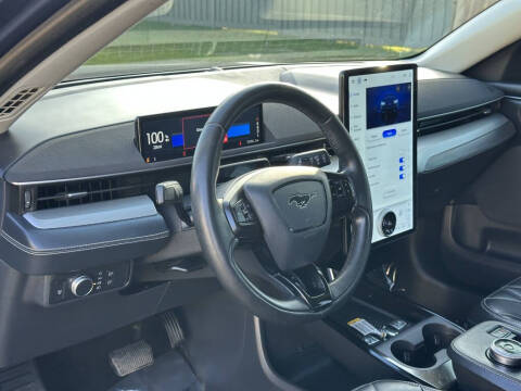 2021 Ford Mustang Mach-E Select