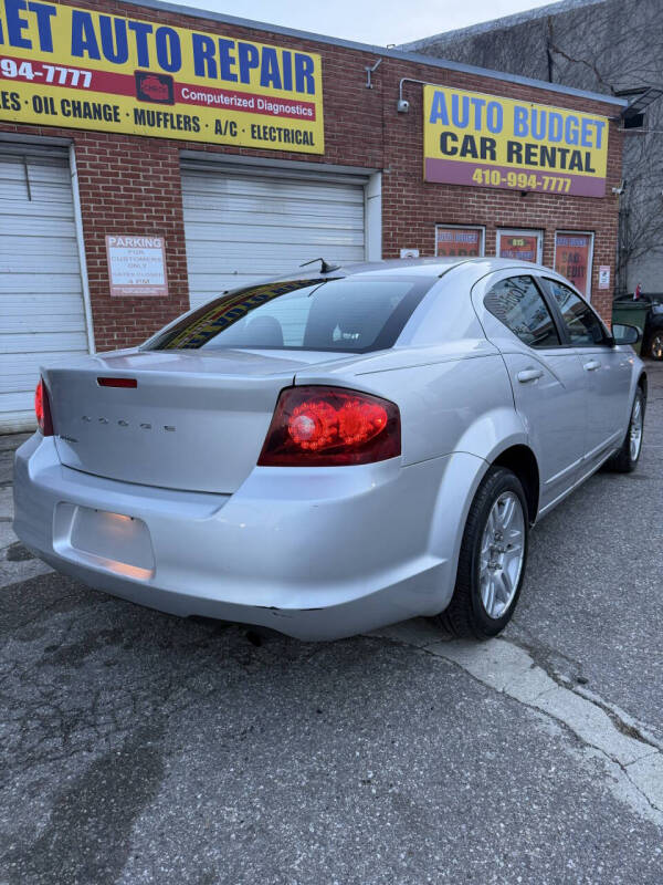 2012 Dodge Avenger SE