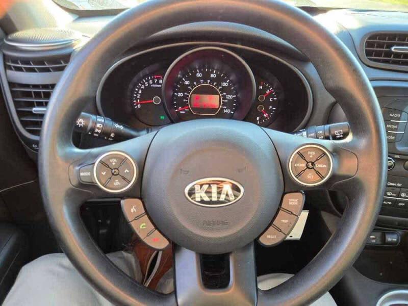 2017 Kia Soul +