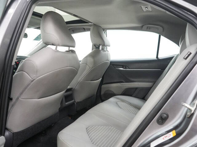 2019 Toyota Camry SE