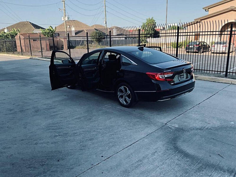 2018 Honda Accord EX
