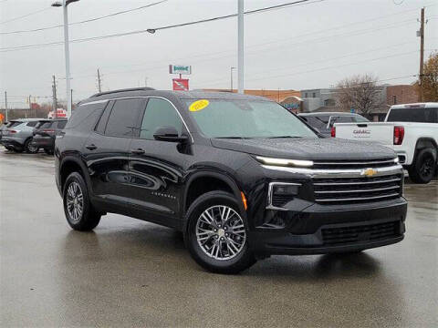 2025 Chevrolet Traverse LT