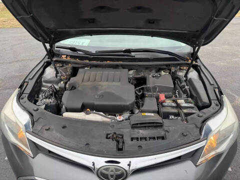 2018 Toyota Avalon XLE