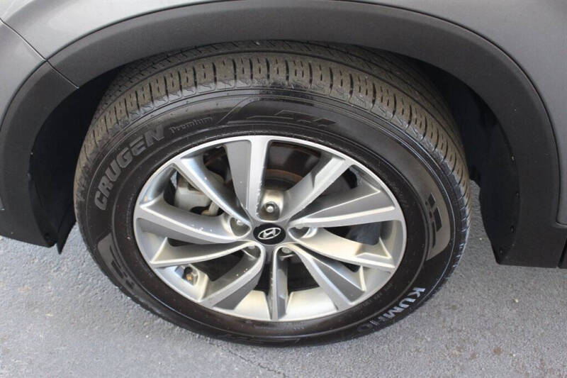 2019 Hyundai Santa Fe Ultimate 2.4L