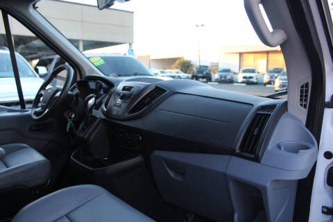2015 Ford Transit