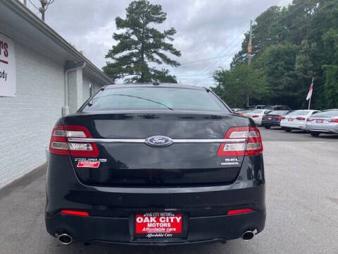 2015 Ford Taurus SEL