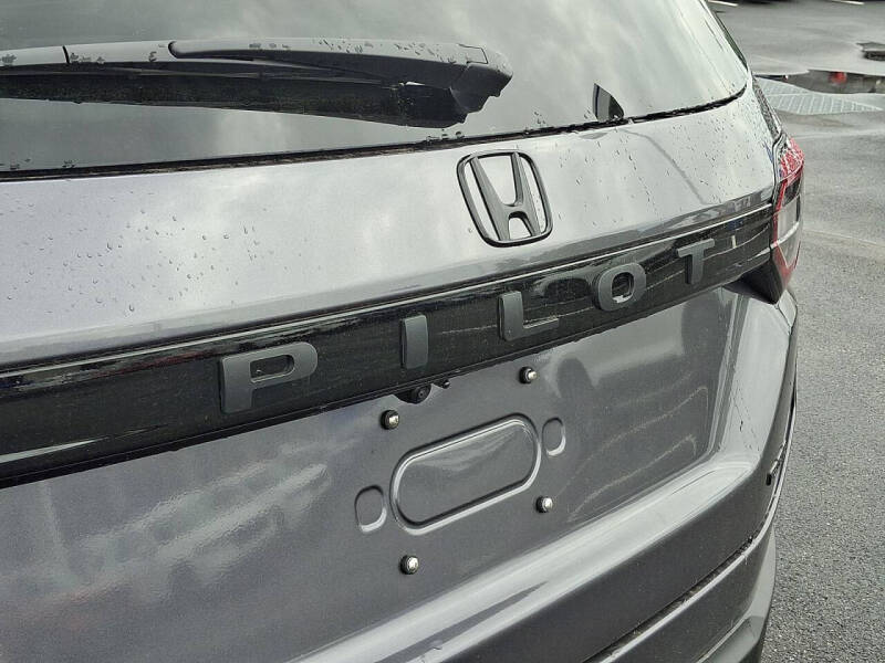 2026 Honda Pilot Touring Blackout
